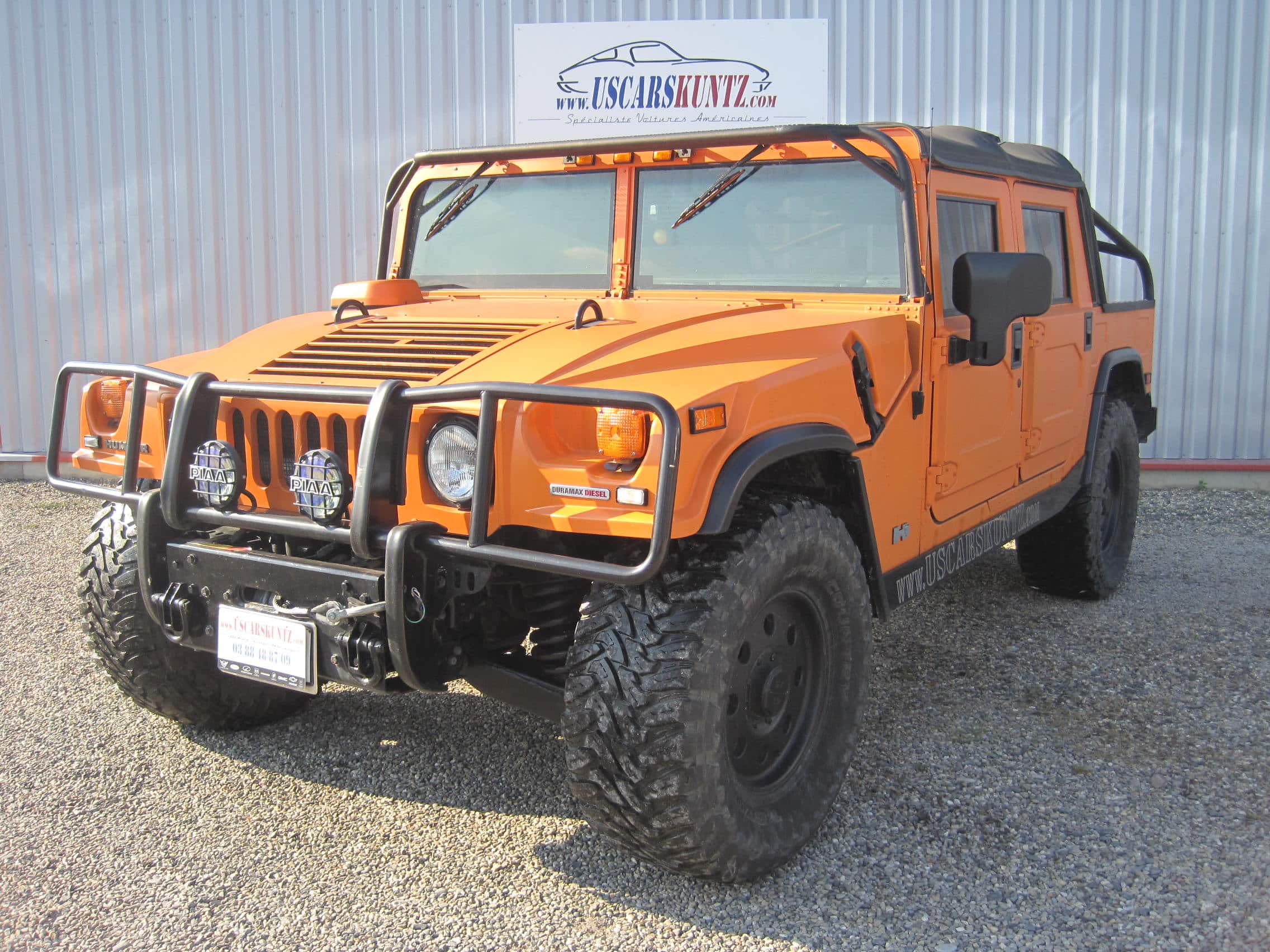 photographie de la voiture présentée