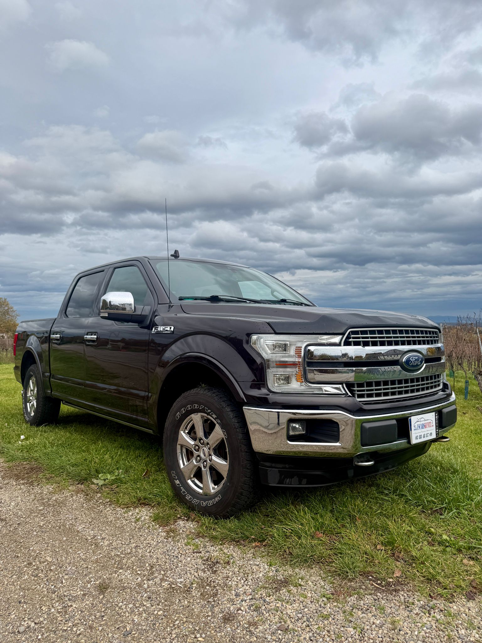 photographie de la voiture présentée